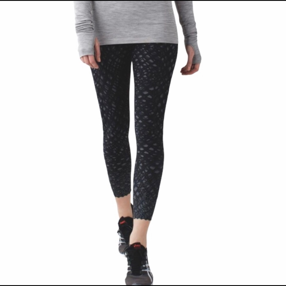 Lululemon Tight Stuff Tight Leggings